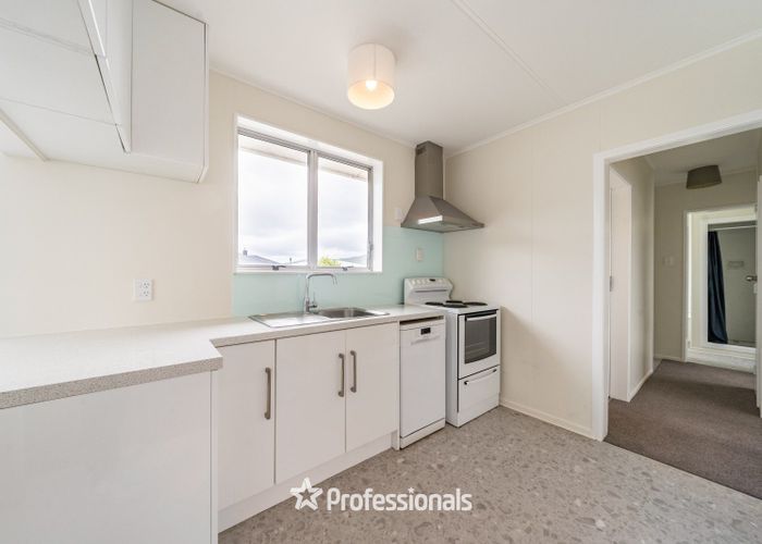  at 15B Pencarrow Crescent, Wainuiomata, Lower Hutt, Wellington