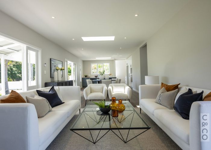  at 5 Cobblers Lane, Riverhead, Riverhead