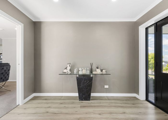  at 6 Nola Dawn Avenue, Papakura, Papakura