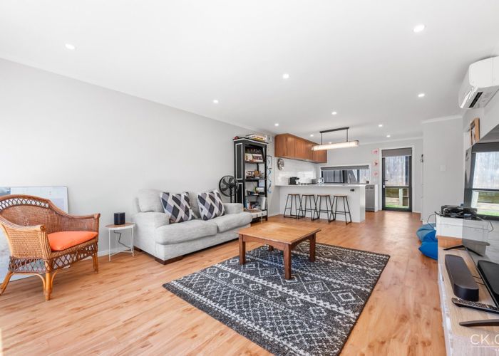  at 9 Desert Gold Lane, Wallaceville, Upper Hutt