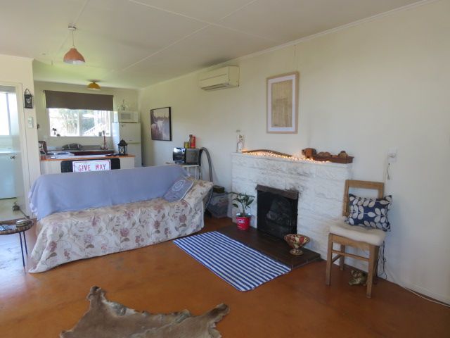  at 37 Burnett Street, Kakanui
