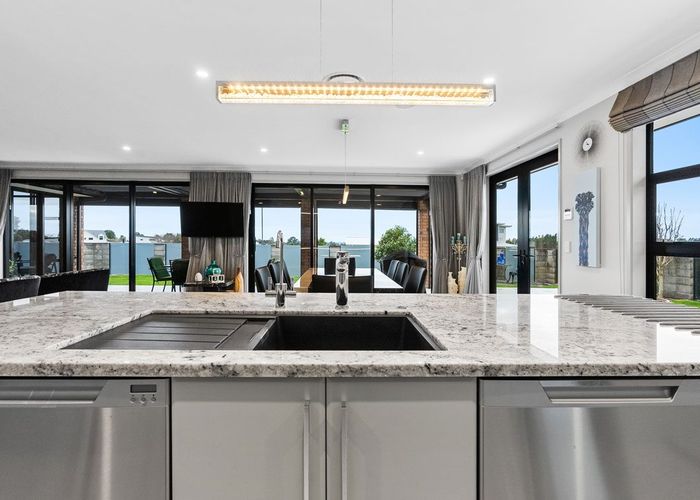  at 18 Manurau Crescent, Merrilands, New Plymouth