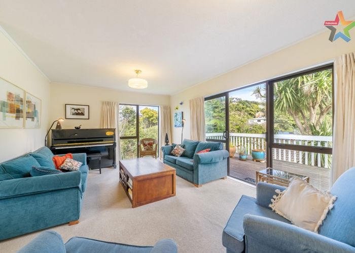  at 42 Matuhi Street, Tirohanga, Lower Hutt