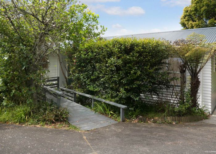  at 1A/40 Marlborough Avenue, Glenfield, Auckland