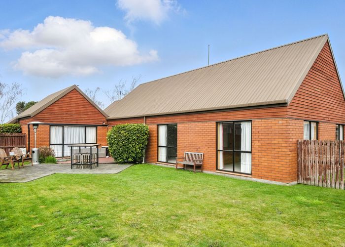  at 35 Lancewood Drive, Halswell, Christchurch City, Canterbury