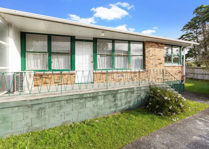  at 1/82 Portage Road, New Lynn, Auckland
