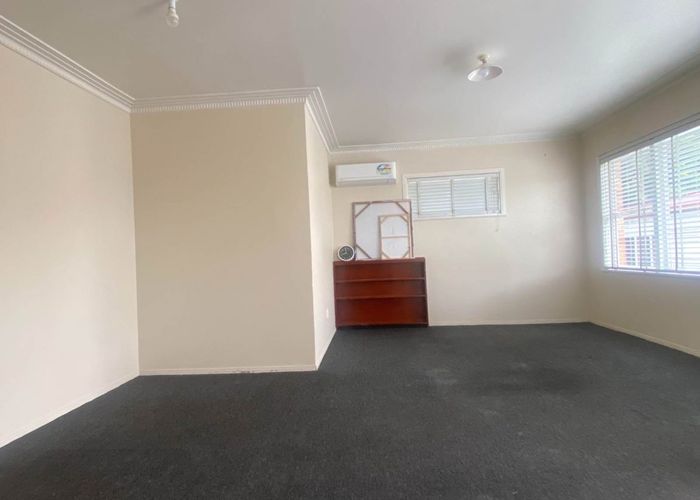  at 2/31 Portage Road, Papatoetoe, Manukau City, Auckland