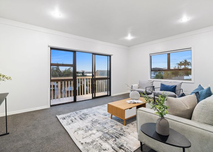  at 2 Maryland Street, Point Chevalier, Auckland City, Auckland