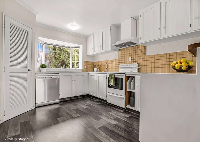  at 32 Mcmeekan Avenue, Chartwell, Hamilton, Waikato