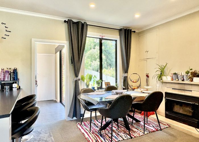  at 16 Frasers Road, Glenross, Dunedin, Otago