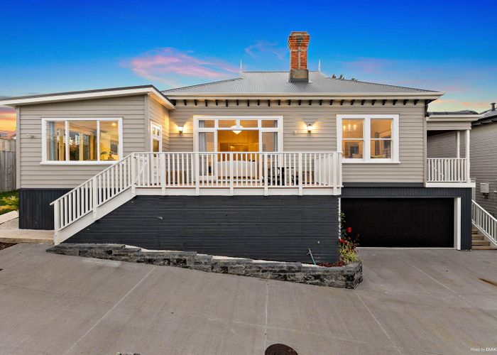  at 36 Hinemoa Street, Birkenhead, Auckland