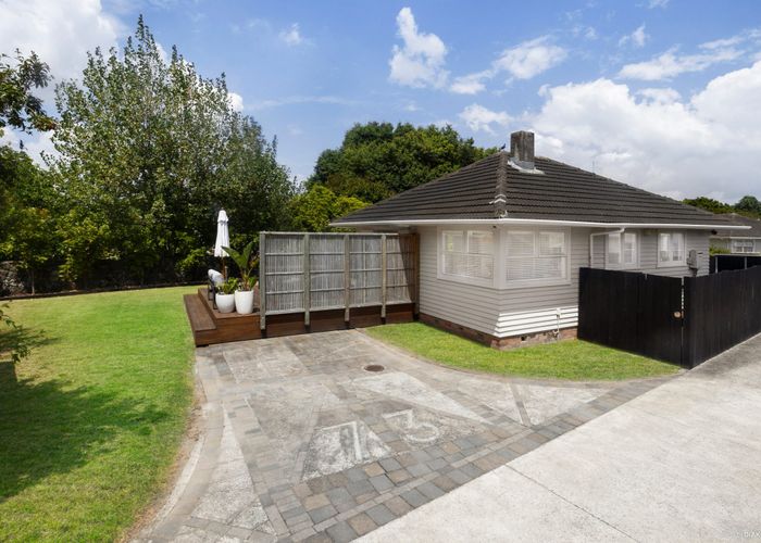  at 73 Raglan Street, Mangere East, Auckland