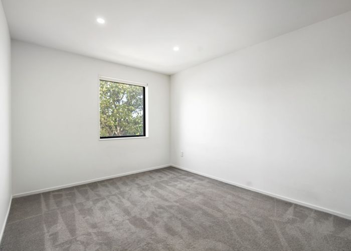  at 48D Waddell Avenue, Point England, Auckland City, Auckland