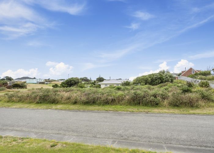  at 16 Kitchener Street, Te Horo Beach, Otaki