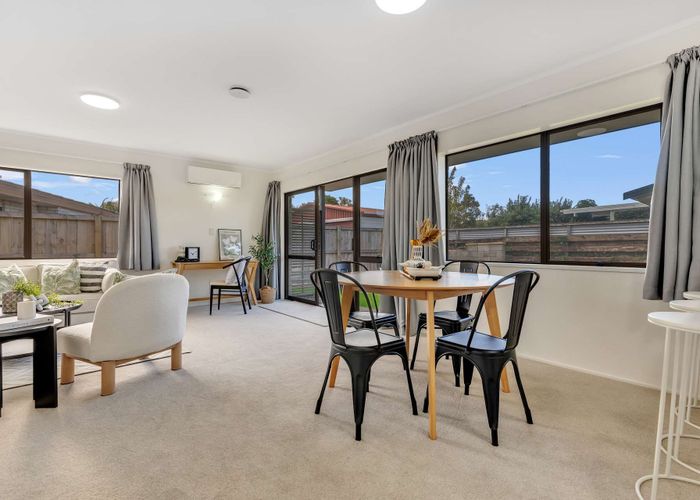  at 2/83 Gloucester Road, Mount Maunganui, Mount Maunganui
