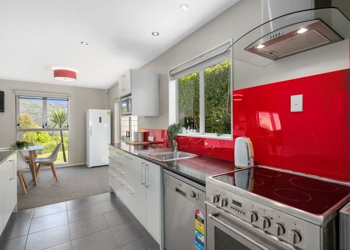  at 123 Holborn Drive, Stokes Valley, Lower Hutt