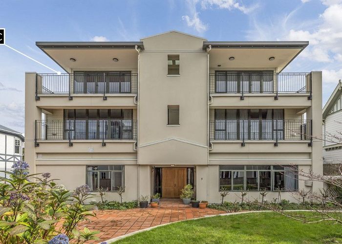  at 12/28 Hobson Street, Thorndon, Wellington, Wellington