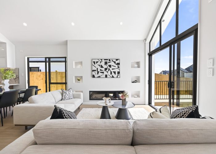  at 10 Tuwai Crescent, Opaheke, Papakura, Auckland