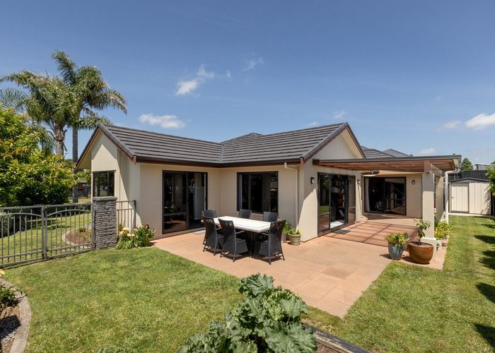  at 2 Brackenburn Drive, Ohauiti, Tauranga, Bay Of Plenty