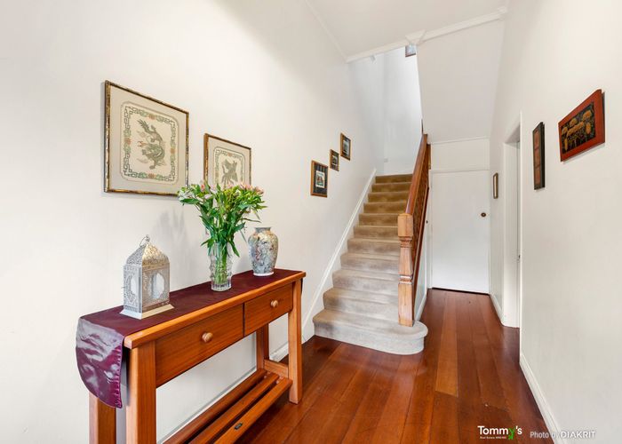  at 11 Dee Street, Island Bay, Wellington
