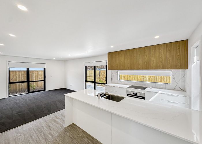  at 2/27A Wilford Street, Wallaceville, Upper Hutt, Wellington