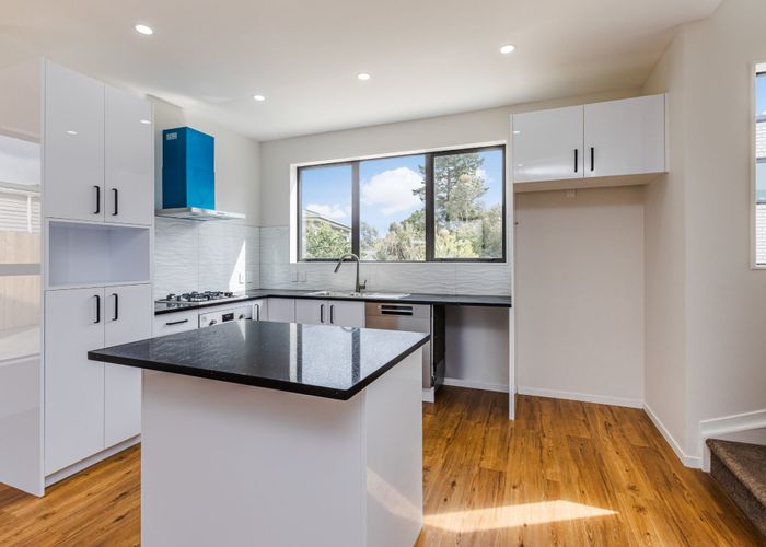  at 81B Bond Crescent, Forrest Hill, North Shore City, Auckland