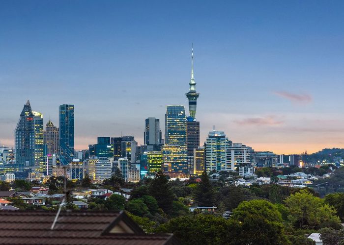  at 33 Williamson Avenue, Belmont, North Shore City, Auckland