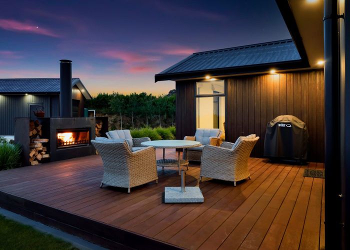  at 956 Richmond Road, Lepperton, New Plymouth, Taranaki