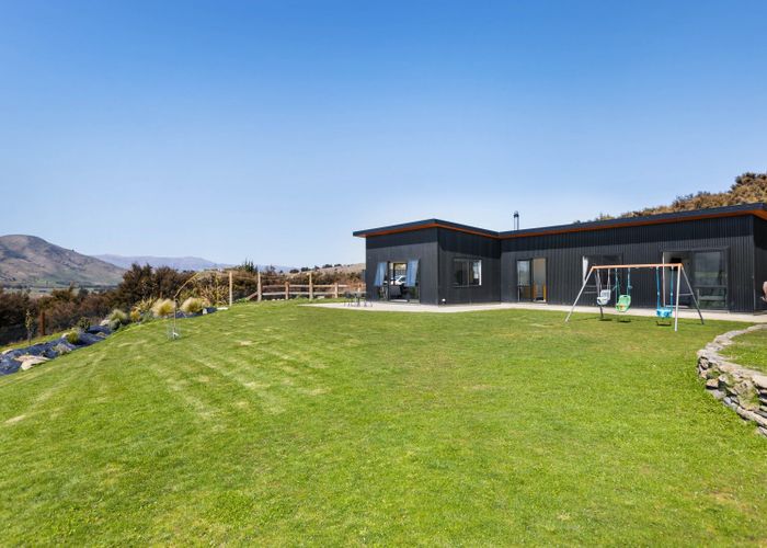  at 60 Pukerangi Drive, Queensberry