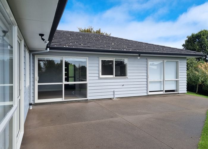  at 6 Neill Boak Place, Beachlands, Manukau City, Auckland