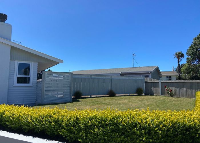  at 110 Kingswood Road, Brookfield, Tauranga