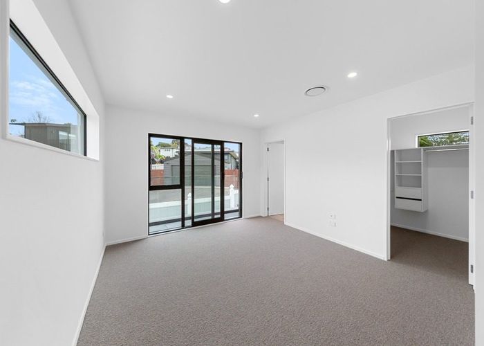  at 41 Golf Road, New Lynn, Waitakere City, Auckland