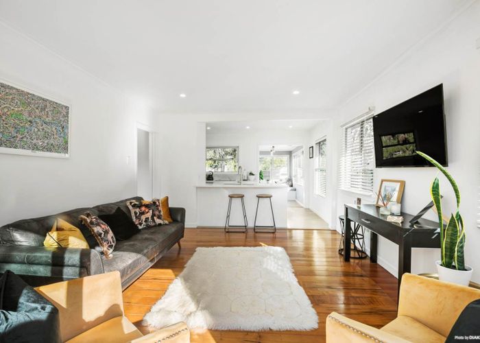  at 113a Nile Road, Milford, North Shore City, Auckland