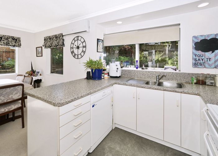  at 14 Muir Place, Te Puke