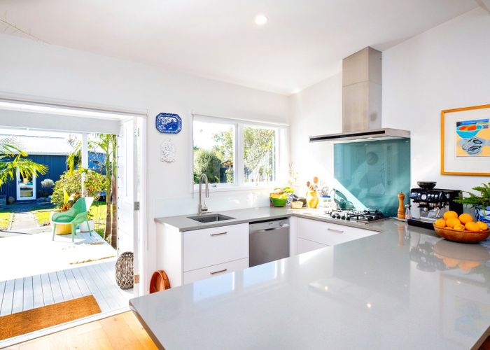  at 55 Franklin Road, Bay View, Napier