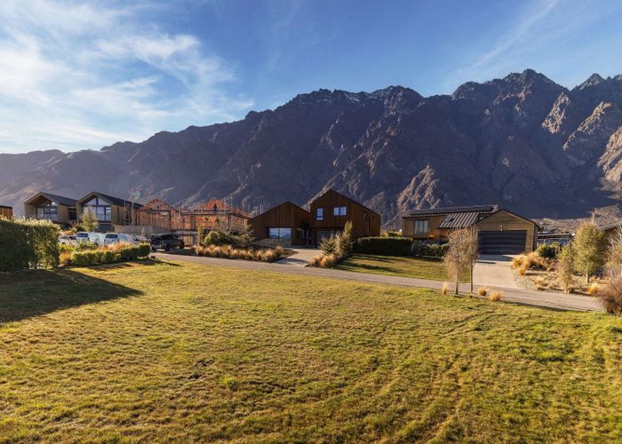  at 11 Falconer Rise, Jacks Point, Queenstown-Lakes, Otago
