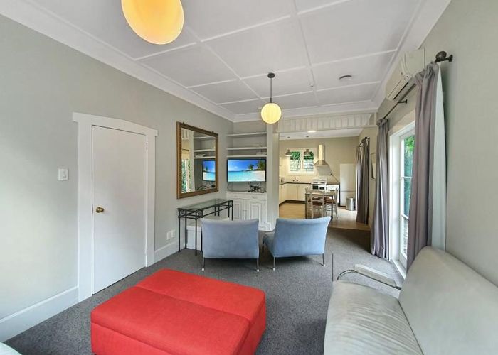  at 7 Spencer Road, Hospital Hill, Napier, Hawke's Bay