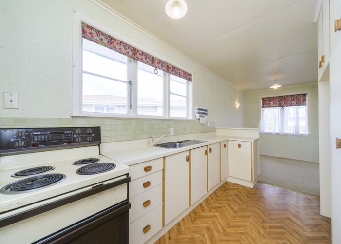  at 9 Benmore Avenue, Cloverlea, Palmerston North