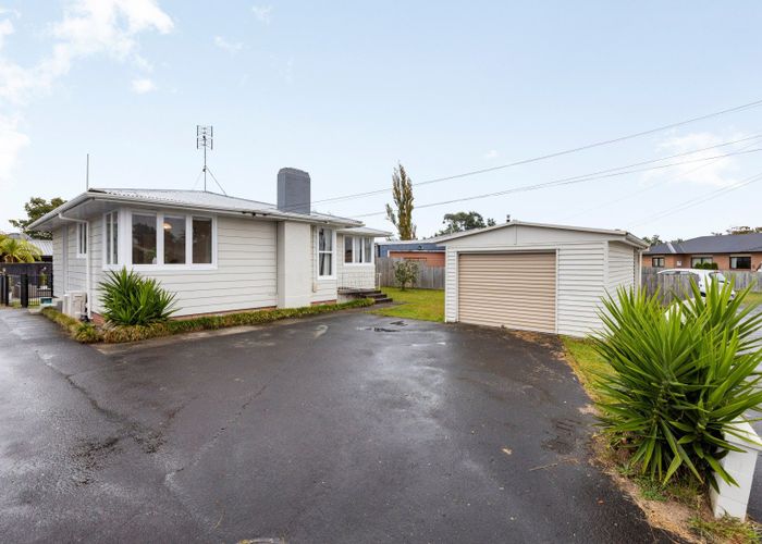  at 9 Morrison Crescent, Glenview, Hamilton