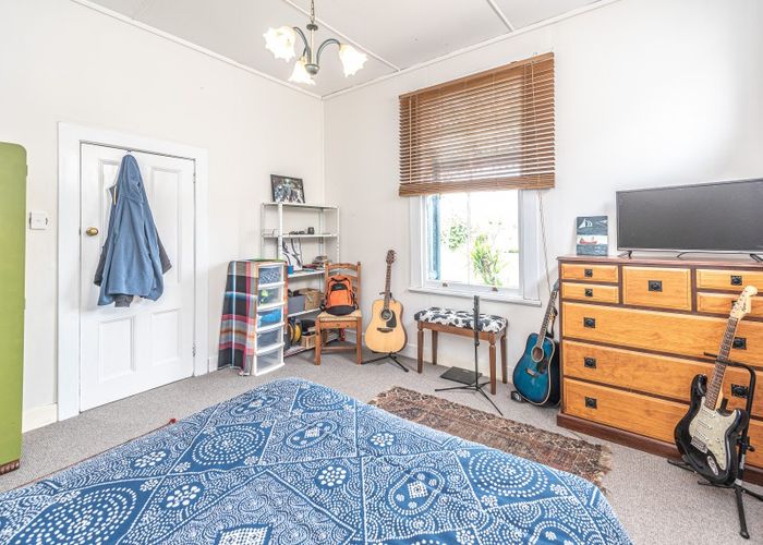  at 25 Mason Terrace, Gonville, Whanganui