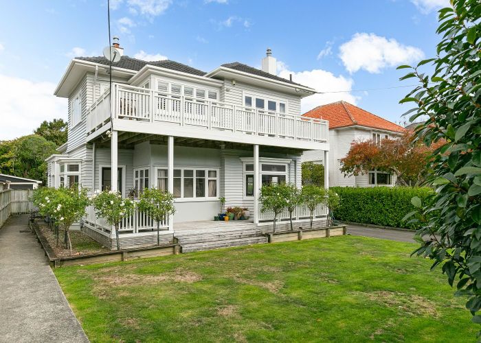  at 5 Friend Street, Karori, Wellington, Wellington