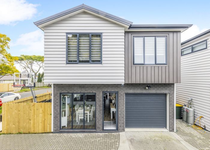  at 11 Kent Road, Manurewa, Auckland