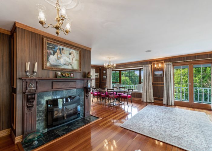  at 14 Vista Place, Kawaha Point, Rotorua