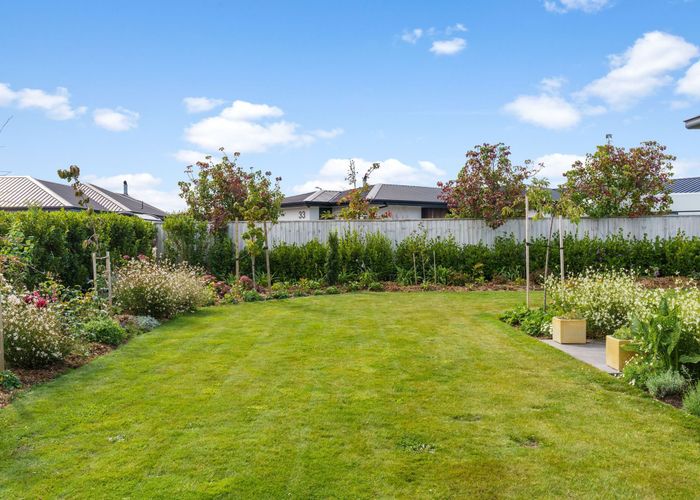  at 35 Oaks Drive, Lincoln, Lincoln