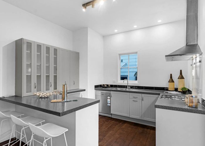  at 2/34 Wilkinson Road, Ellerslie, Auckland City, Auckland