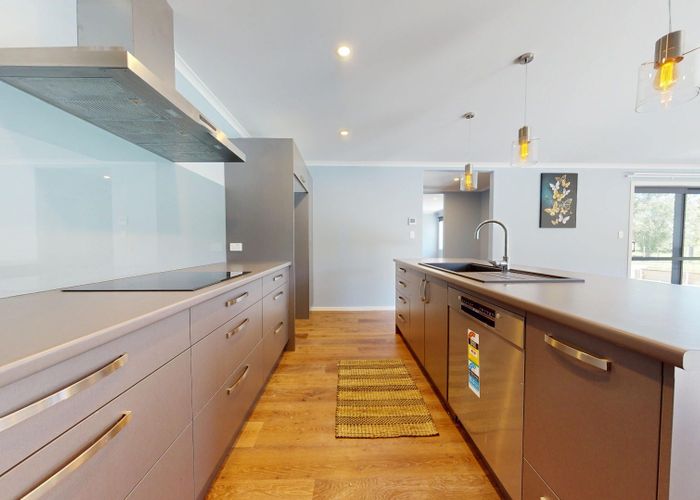  at 16 Cracroft Drive, Putiki, Whanganui, Manawatu / Whanganui