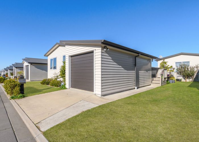  at 204/11 Kamahi Crescent, Papamoa, Tauranga, Bay Of Plenty