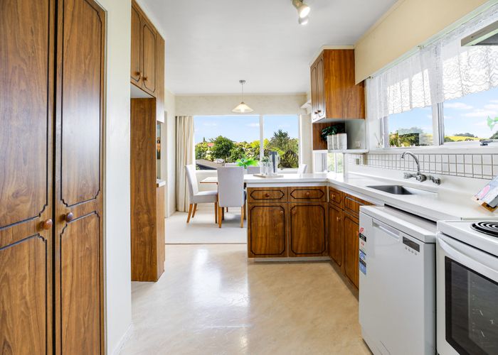  at 42 Glamis Avenue, Dinsdale, Hamilton, Waikato