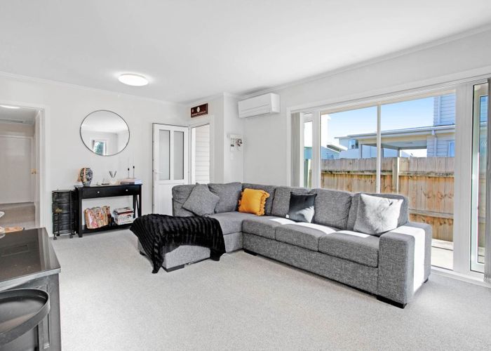  at 94 Canal Road, Avondale, Auckland City, Auckland
