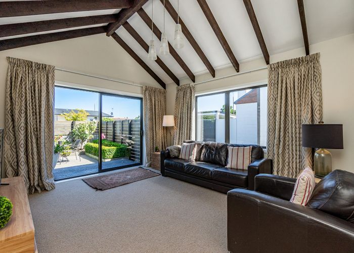  at 2/120 Wai-Iti Road, Highfield, Timaru